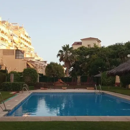 Apartamento Calido, Accesible Y Con Piscina Torremuelle